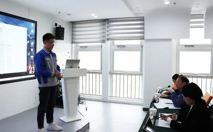 喜報(bào) | 山東金格瑞優(yōu)秀職工賈昌年 榮獲2021—2022年度章丘區(qū)青年崗位標(biāo)兵稱號.jpg