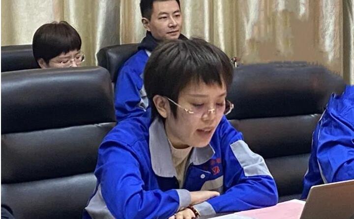 營銷中心主任李昌鳳從2024年重點工作介紹為始，分別從研發(fā)、營銷、售后及宣傳等方面，詳盡介紹了2024年的發(fā)展規(guī)劃.jpg